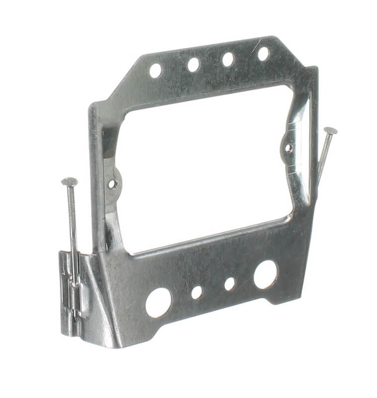 Vertical Stud bracket with Nails Nail in metal stud bracket