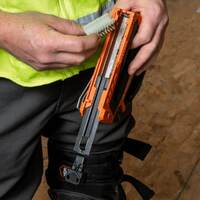 Klein Tools 45001 | Loose Cable Stapler Suits 9 x 15mm & 12 x 5mm Staples additional image