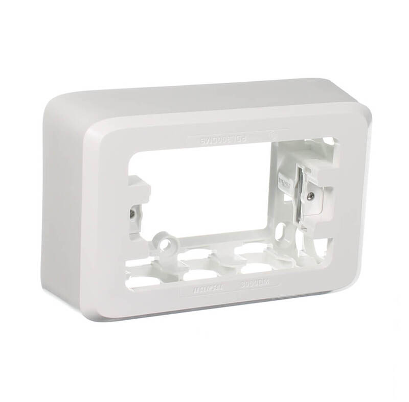 Clipsal Iconic 3000DMVW Mounting Block One Gang 40mm Deep Vivid White