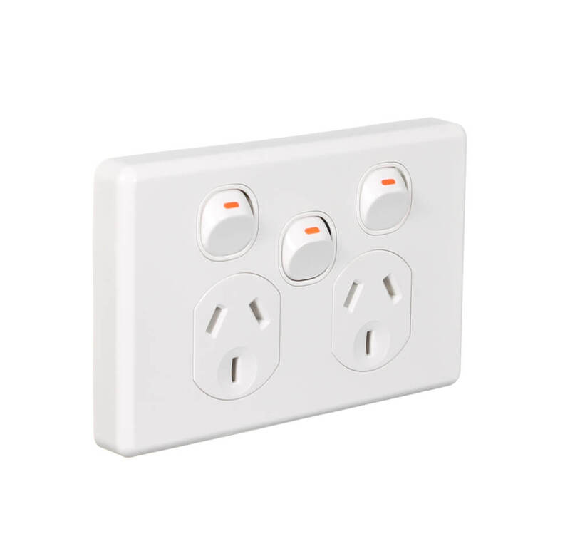 Clipsal Classic C2025XA-WE | Double power point With Extra Switch 10Amp White main image