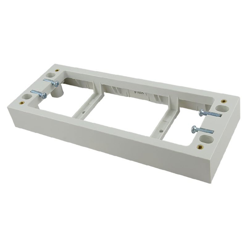 CSG MB254L 4 Gang GPO Quad 25mm Mounting Block White