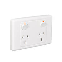 Clipsal 2025D | 10Amp Double Pole , Double Power Point White | 2000 Series