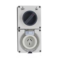 NLS 66CV320F | 3 Flat Pin 20Amp Combination Switched Socket IP66 30533NLS