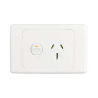 Trader Cougar COPP151G | 1 Gang 15A Horizontal Power Point | White