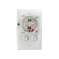 CLIPSAL TC32V24 | 24hr Analogue Timer 250V 15Amp