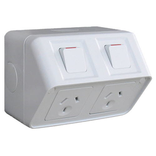 HAGER WBWP2S | Double Weatherproof Power Point 10amp IP53 main image