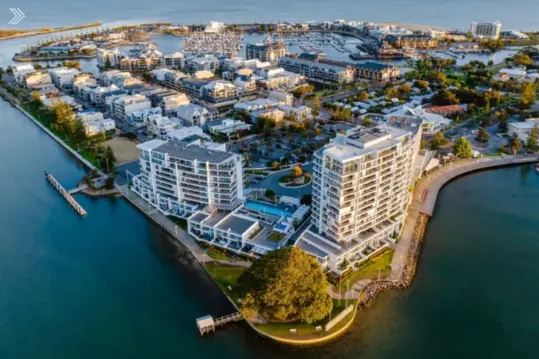 Mandurah image